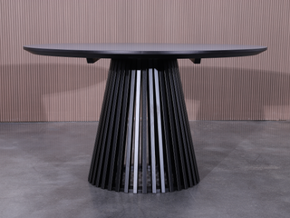 Palma Dining Table in Black